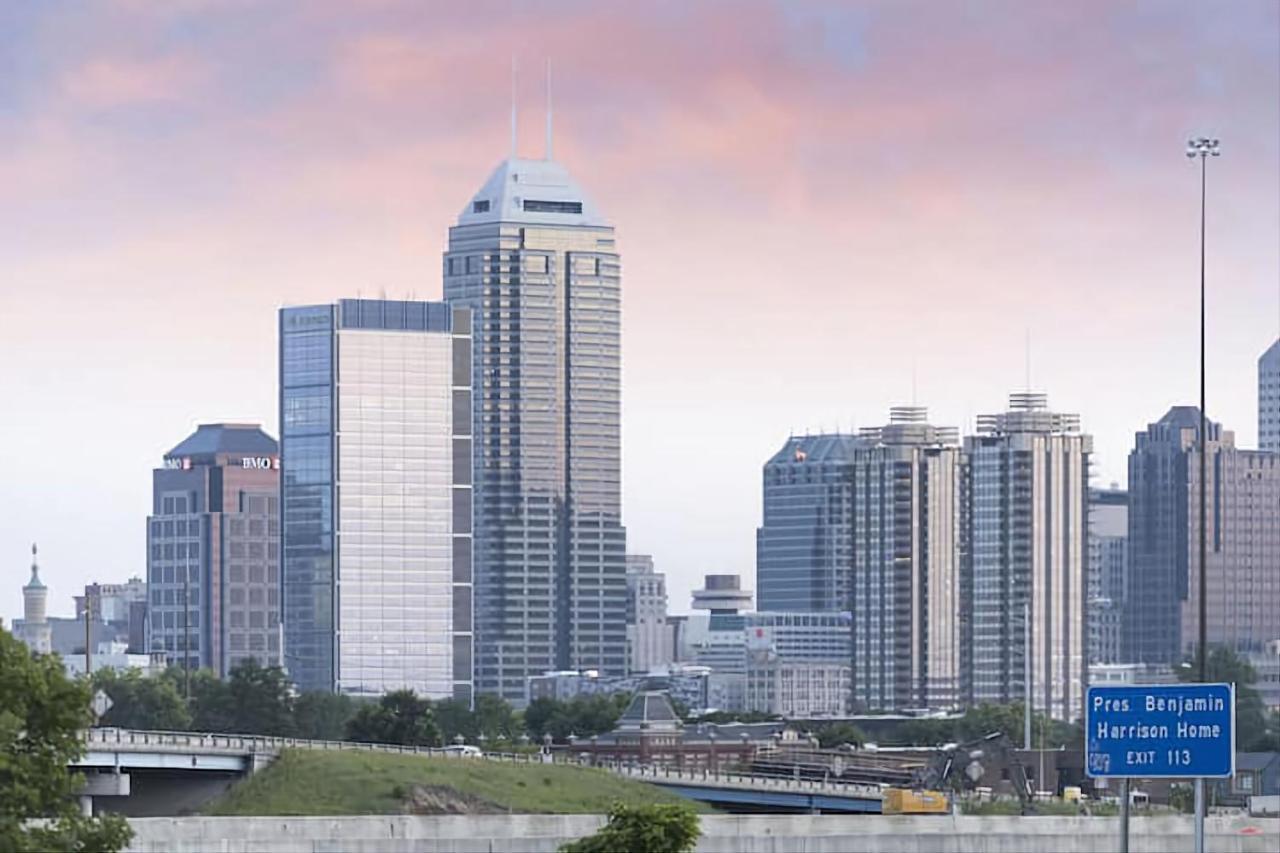 Modern Dwntwn 1 Bdrm Apt Pool Gym Free Parking Indianapolis Bagian luar foto